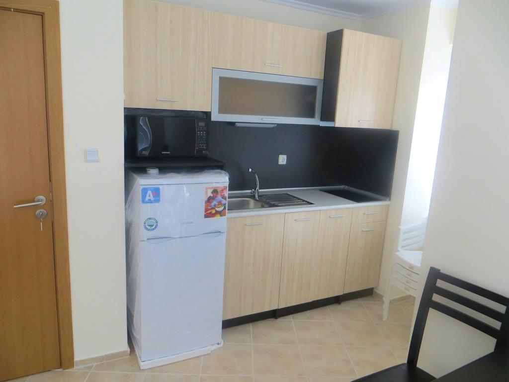 Apartments In Azalia 2 Complex Nesebar Habitación foto